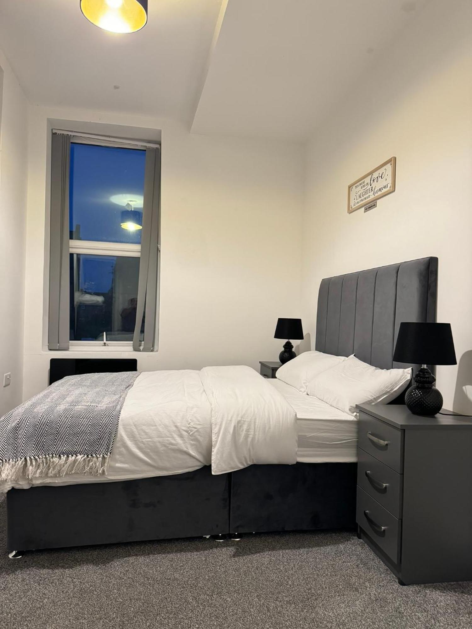 Icon Residencia Apartment Manchester Buitenkant foto